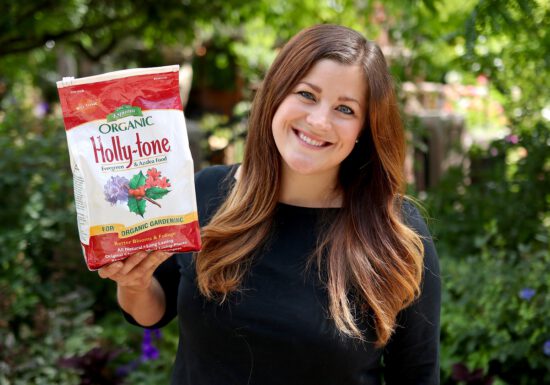 Laura from Garden Answer with a Holly-tone bag.