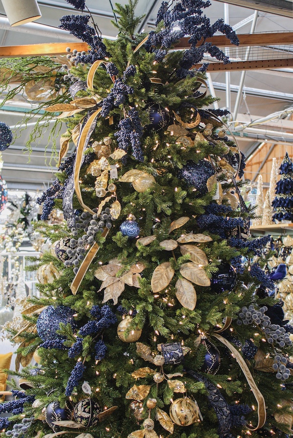 Christmas tree at Homestead Gardens 